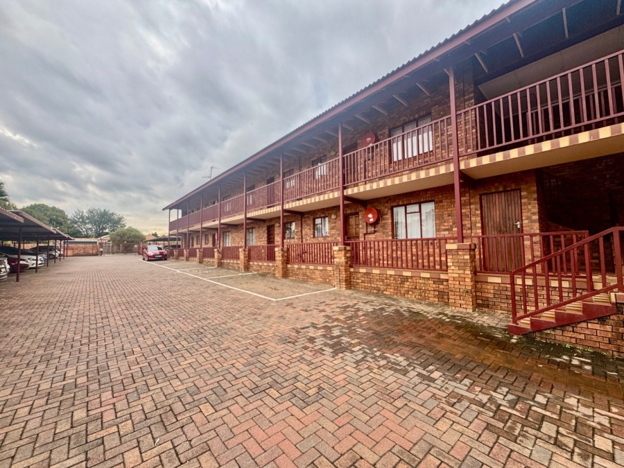 2 Bedroom Property for Sale in Die Bult North West